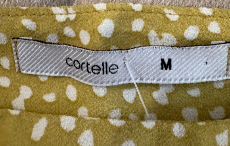 Pollera amarilla gasa