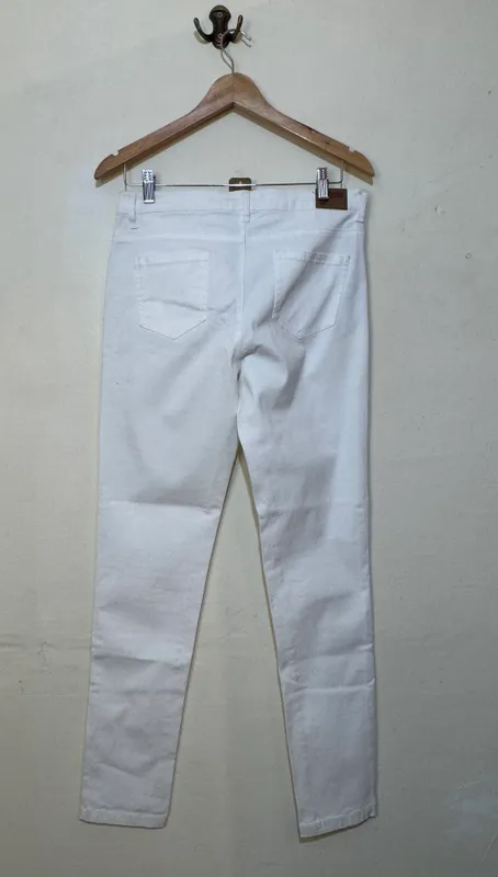 Pantalón blanco