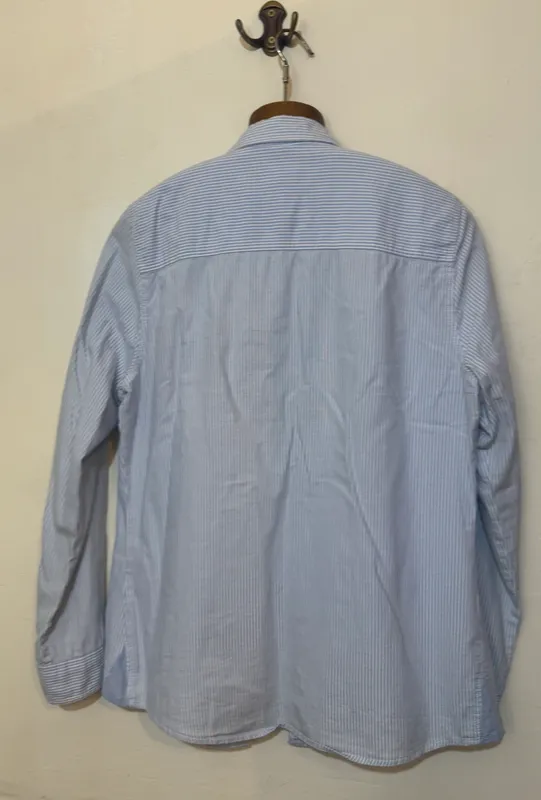 Camisa rayada celeste y blanca