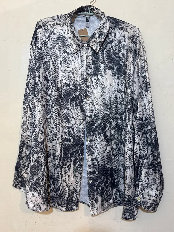 Camisa seda animal print