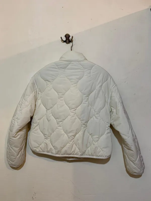 Campera abrigo color nude