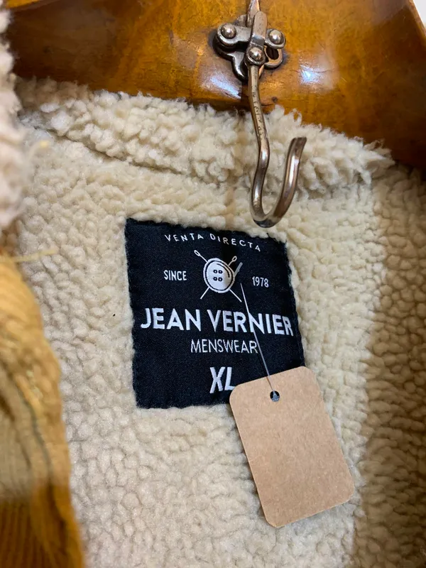 Campera pana y corderito
