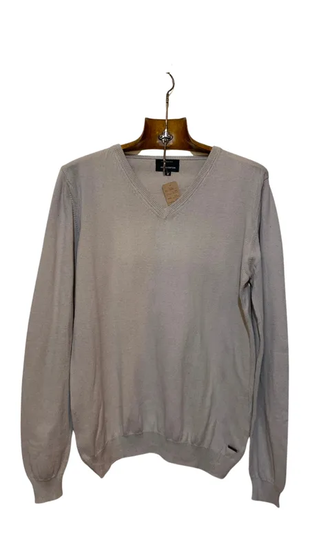 Buzo tejido beige escote v
