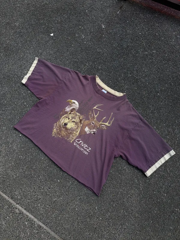 REMERA LOBO VIOLETA