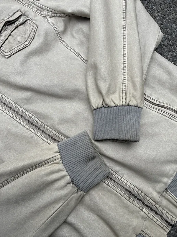CAMPERA DE CUERO
