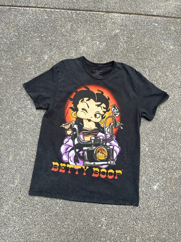 REMERA BETTY BOOP
