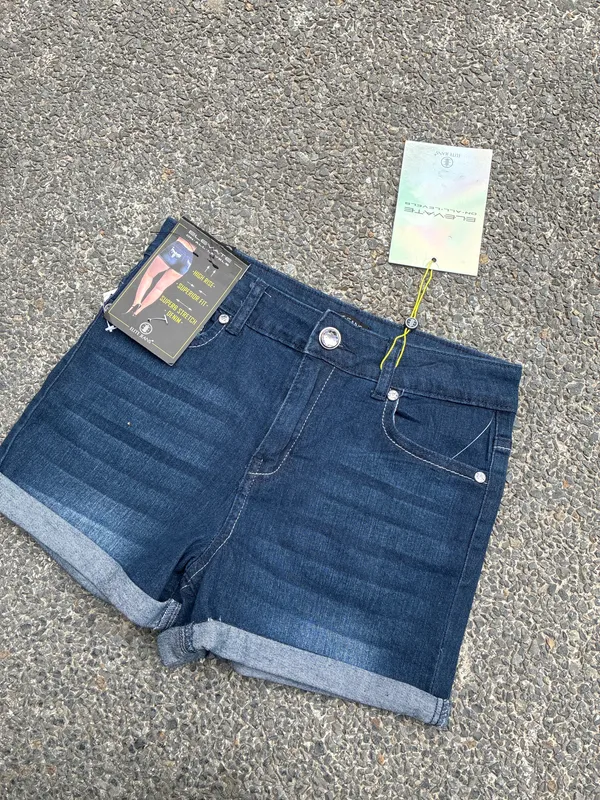 SHORT Y2K