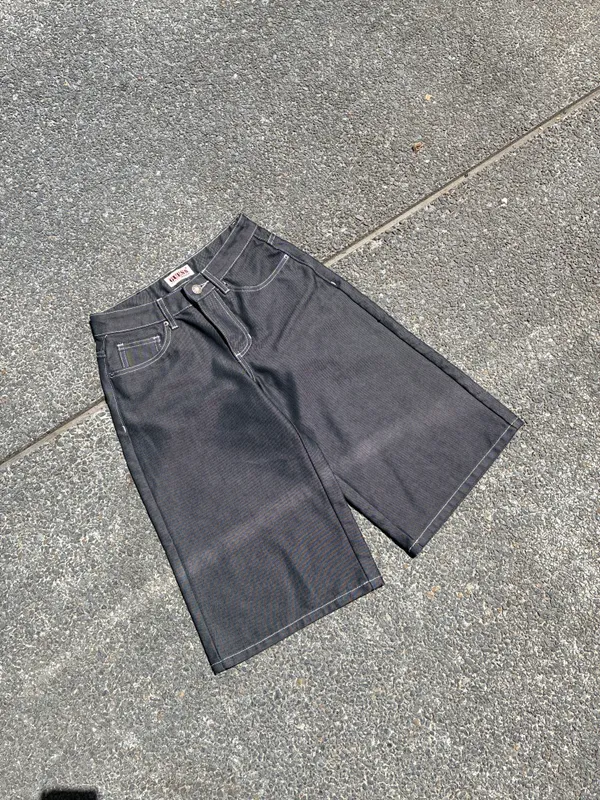 BERMUDA GUESS