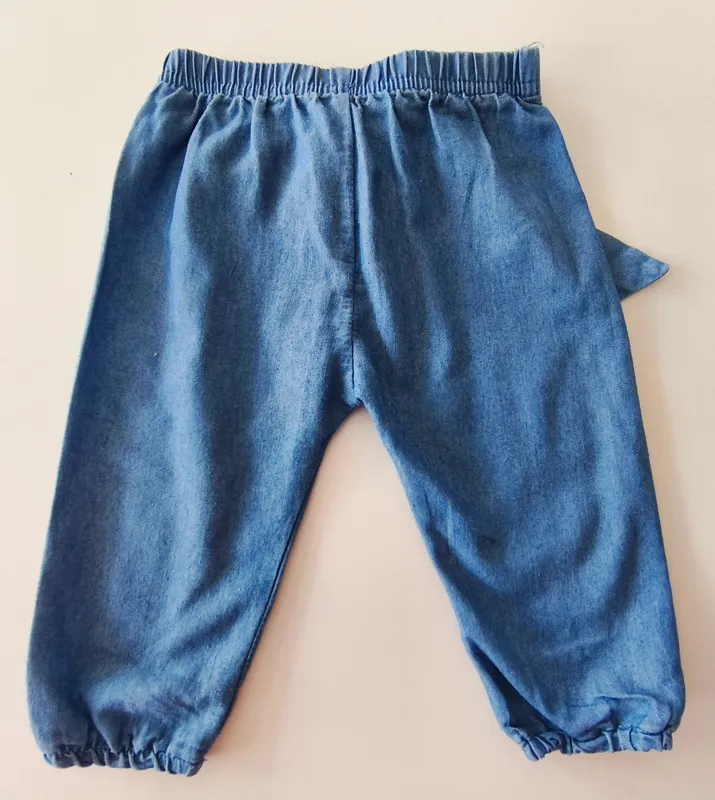 Pantalón. talle: 6 meses.
