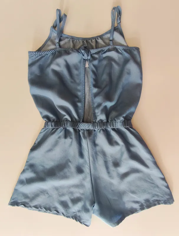 Mono. n+. talle: 14.
