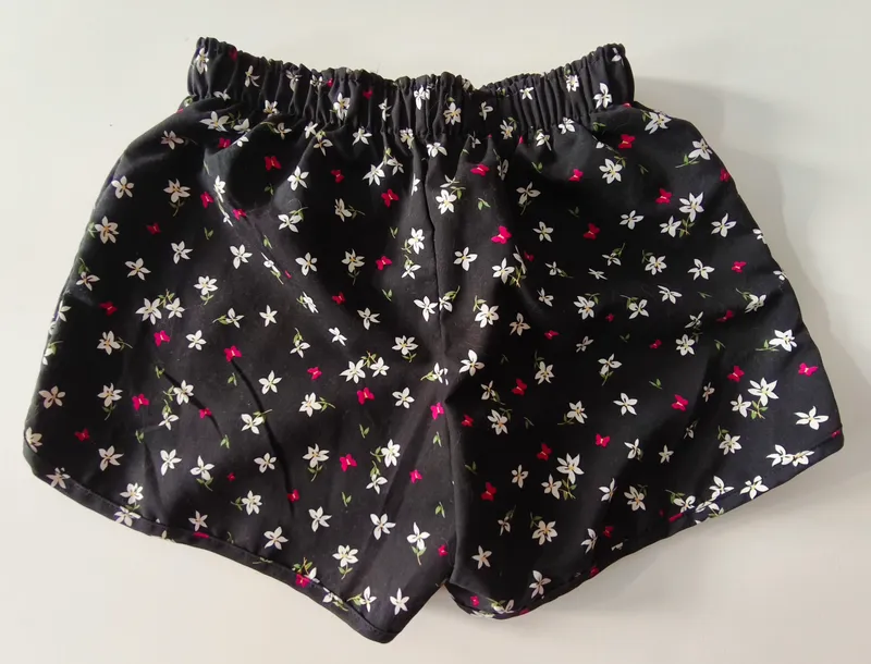 Short. talle: 9.