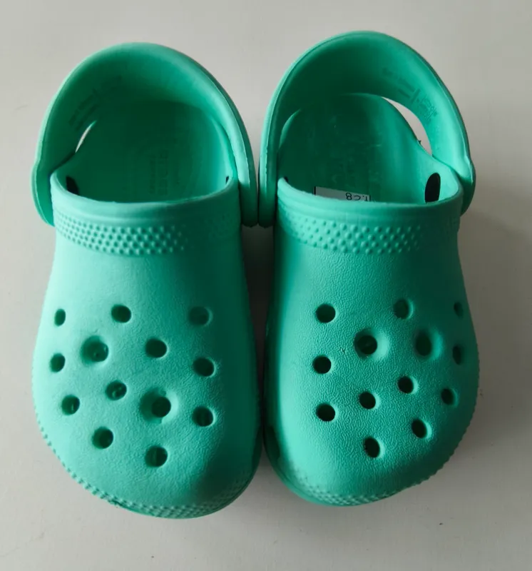 Crocs. crocs. talle: c8