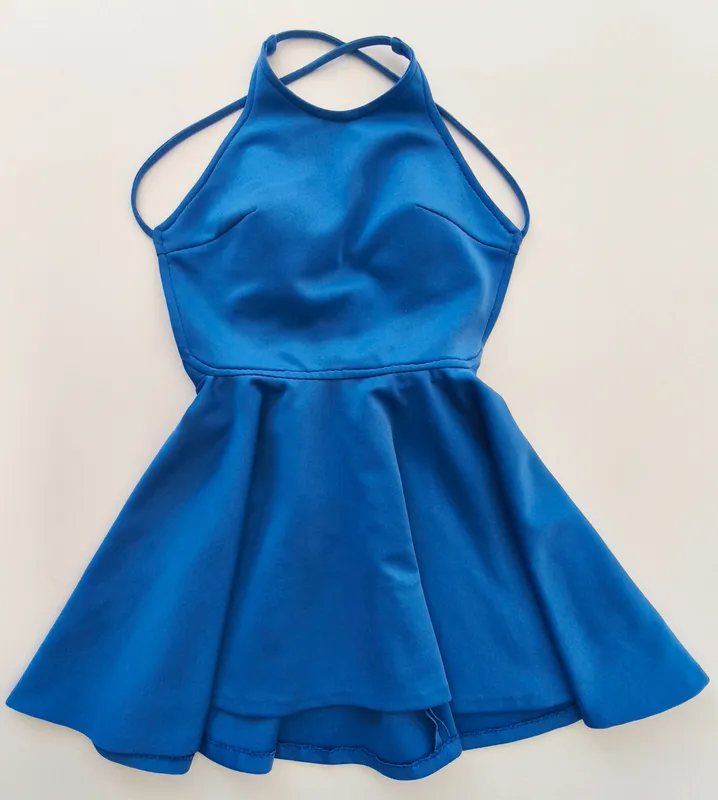 Vestido sin mangas. talle: 8 - 10.
