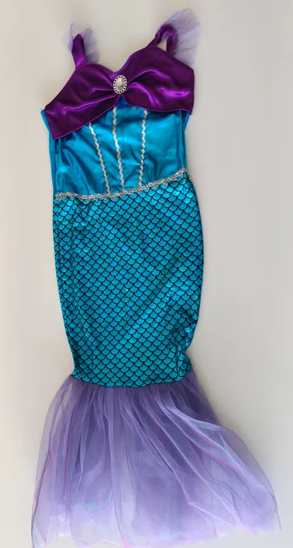 Disfraz de sirena. talle: 10.