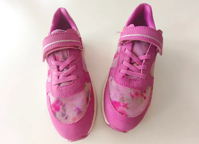 Zapatillas. Talle: 35