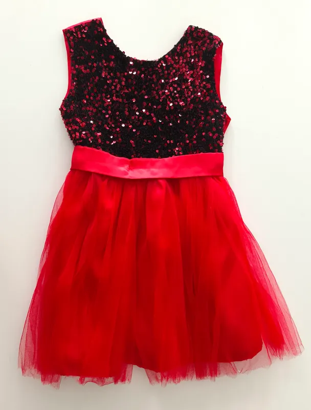Vestido de fiesta rojo con lentejuelas y tul talle 8