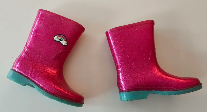 Botas de lluvia. Talle: 25. 