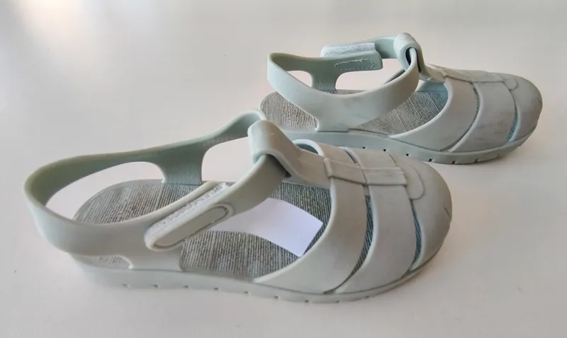 Sandalias. talle: 25 eur.