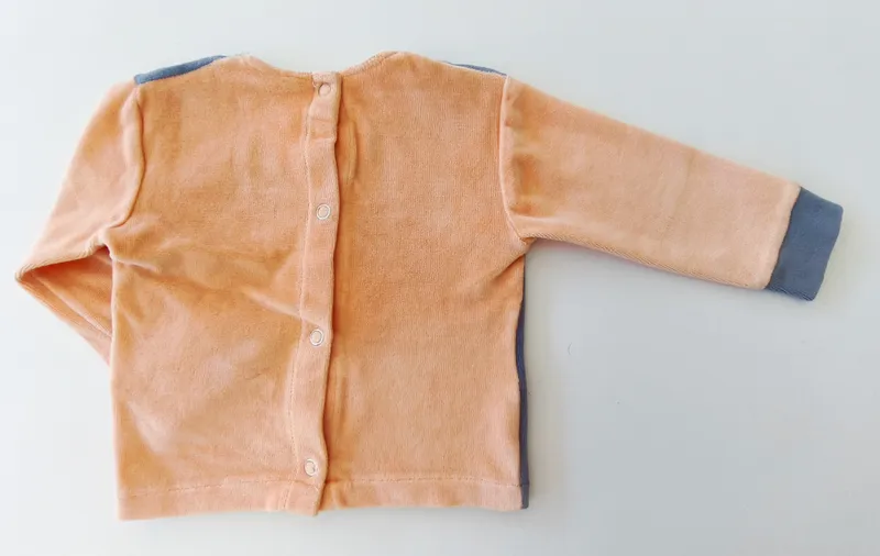 Conjunto. Chicco's. Talle 3 - 6 meses.