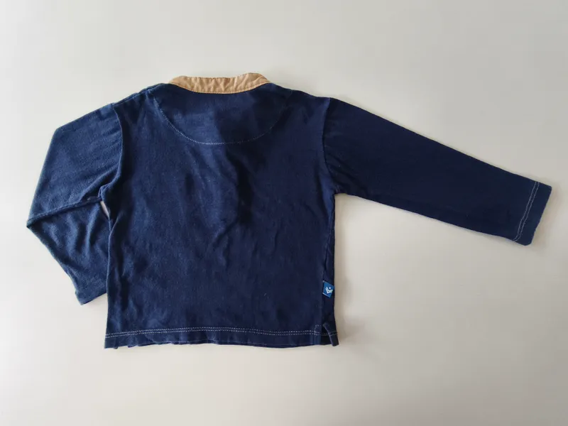 Remera manga larga. sky blue. Talle: 4