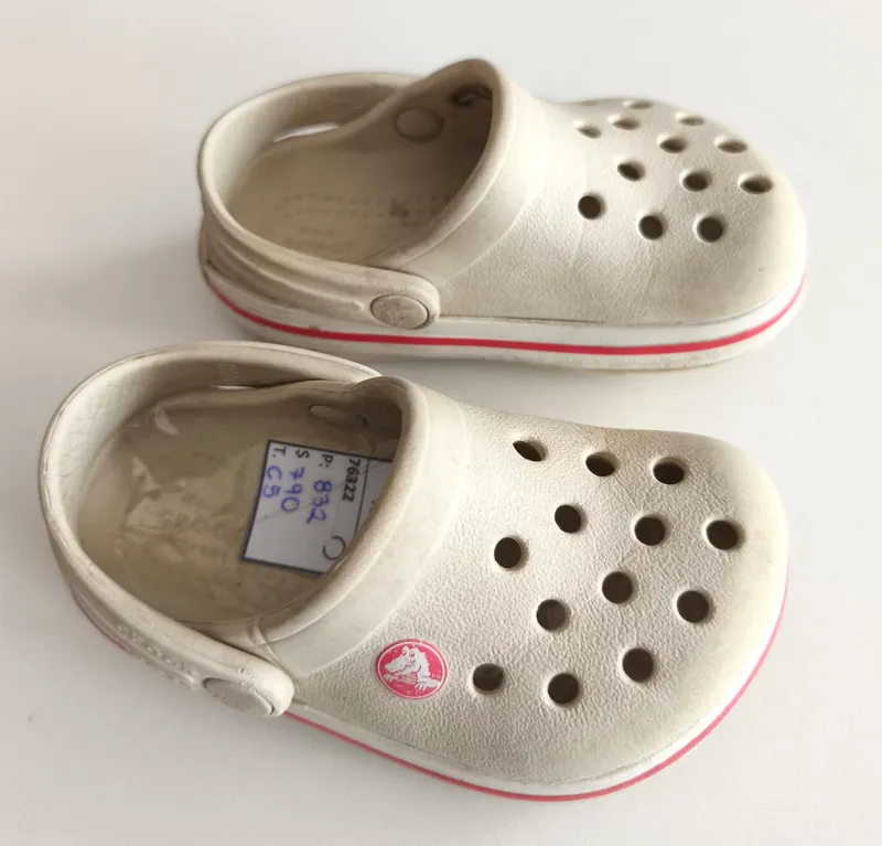 Crocs. crocs. Talle C5.
