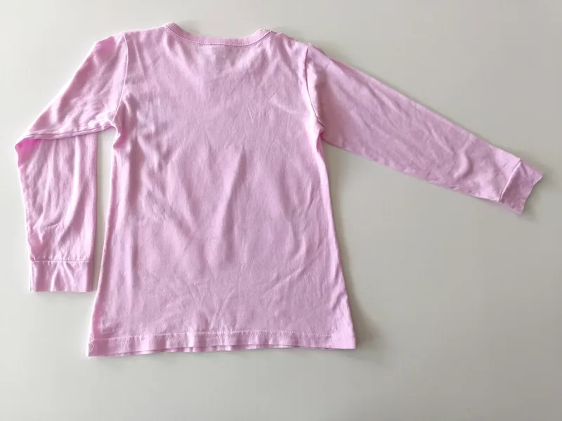 Remera manga larga. Talle 10.