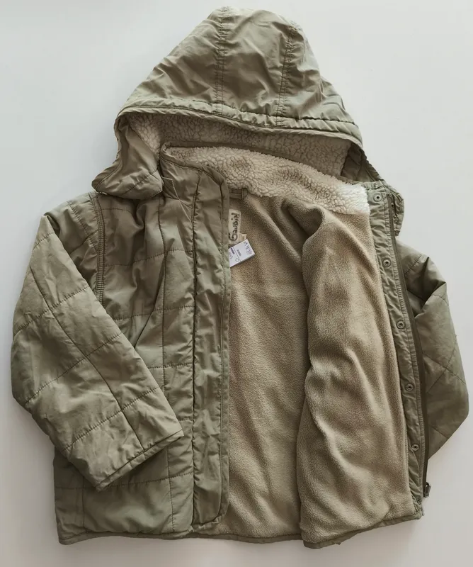 Campera. cheeky. Talle 6.