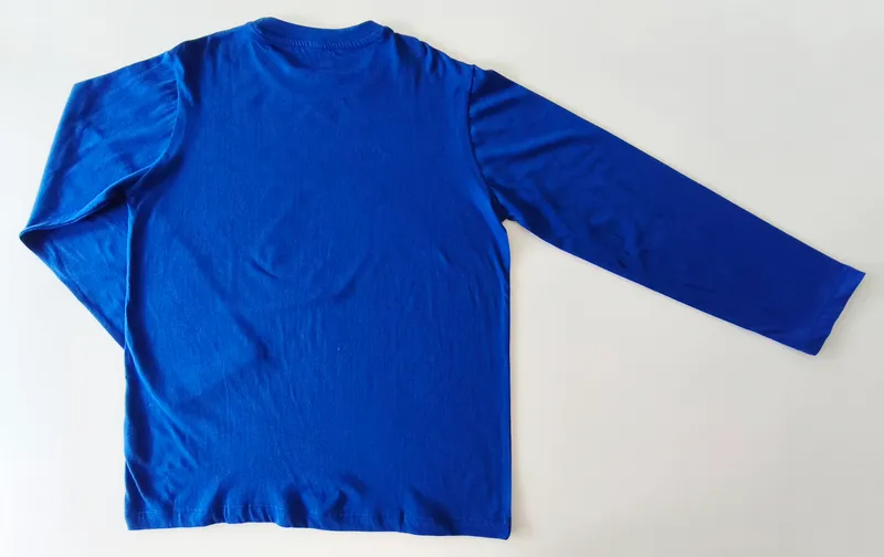 Remera manga larga. bas. talle: 14.