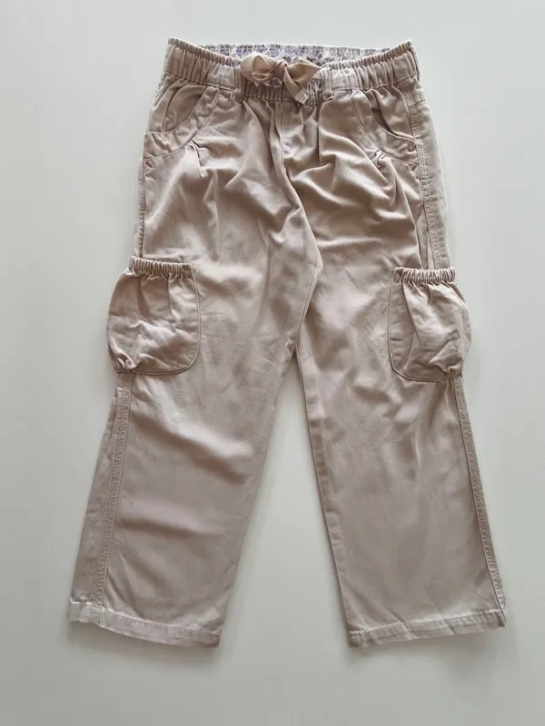 Pantalón.