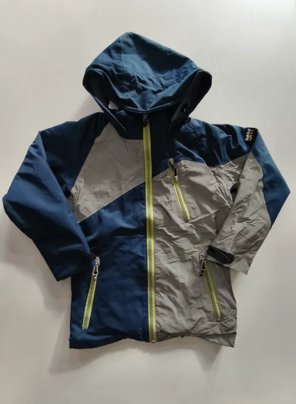 Campera. rukka. Talle 9 - 10.