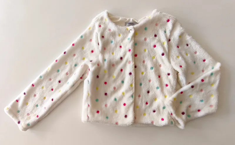 Chaqueta liviana. minore. Talle 8.