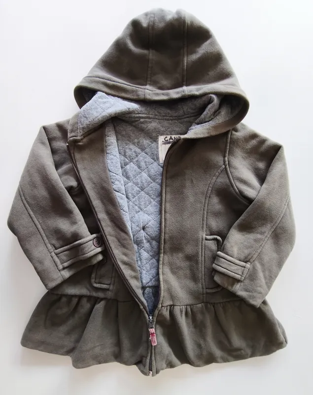 Chaquetón. cheeky. Talle 6. 