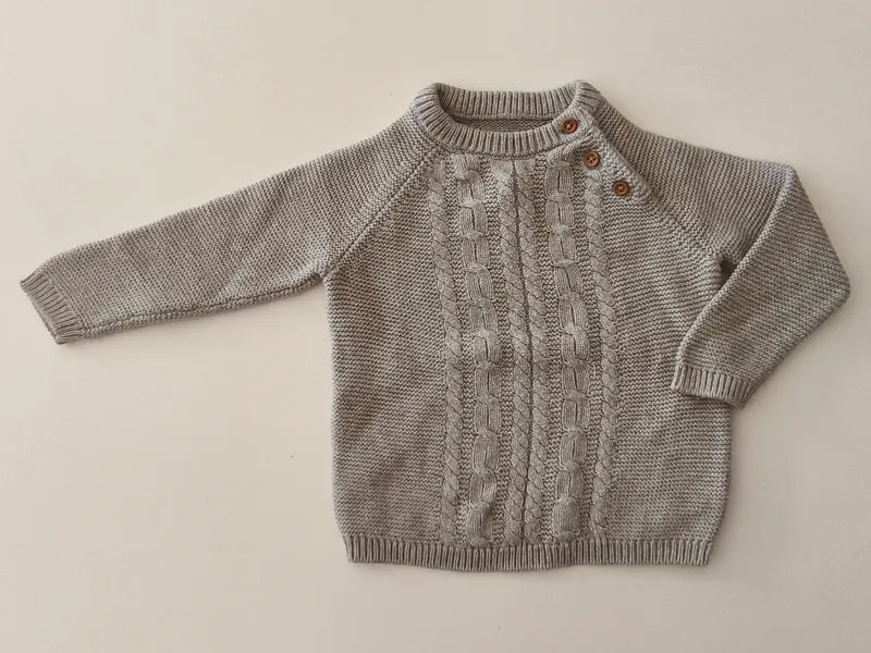 Sweater. carter's.