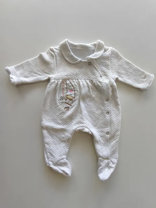 Enterito. Talle 3 meses.