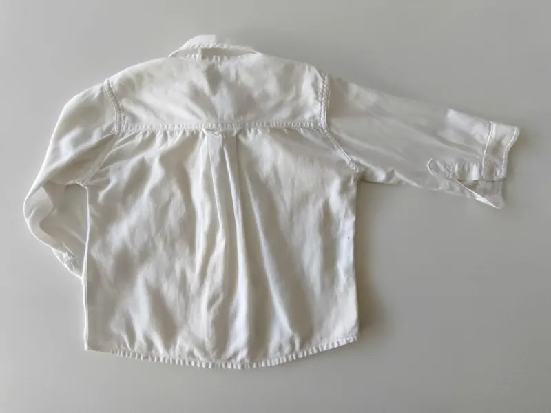 Camisa. cheeky. Talle  9 - 12 meses.