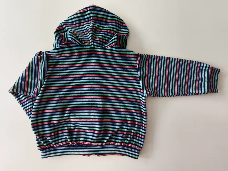 Campera. Talle 12 - 18 meses.