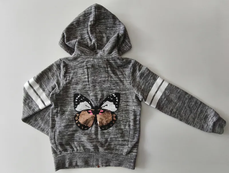 Campera. Talle 6.