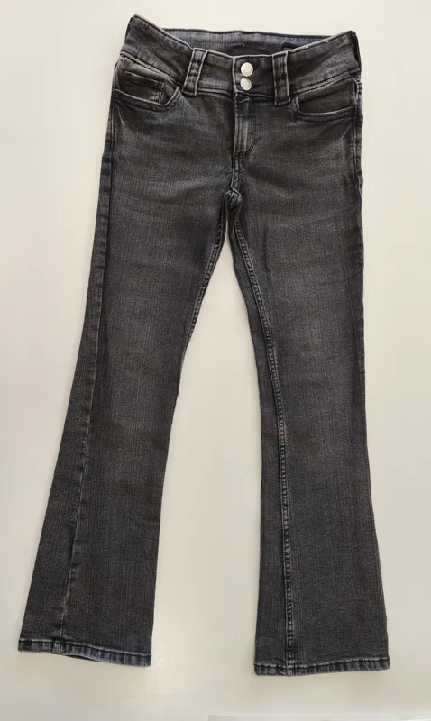 Jean. h&m. Talle 10 - 11.
