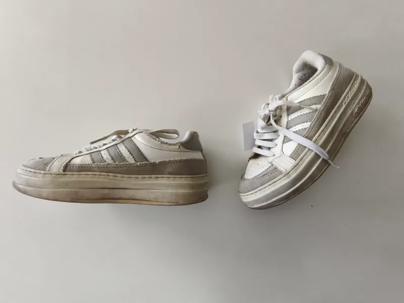 Championes. adidas. Talle 35 Eur.