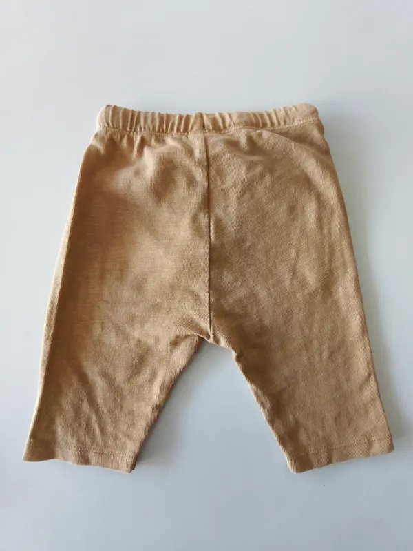 Jogging. zara. Talle 3 - 6 meses.
