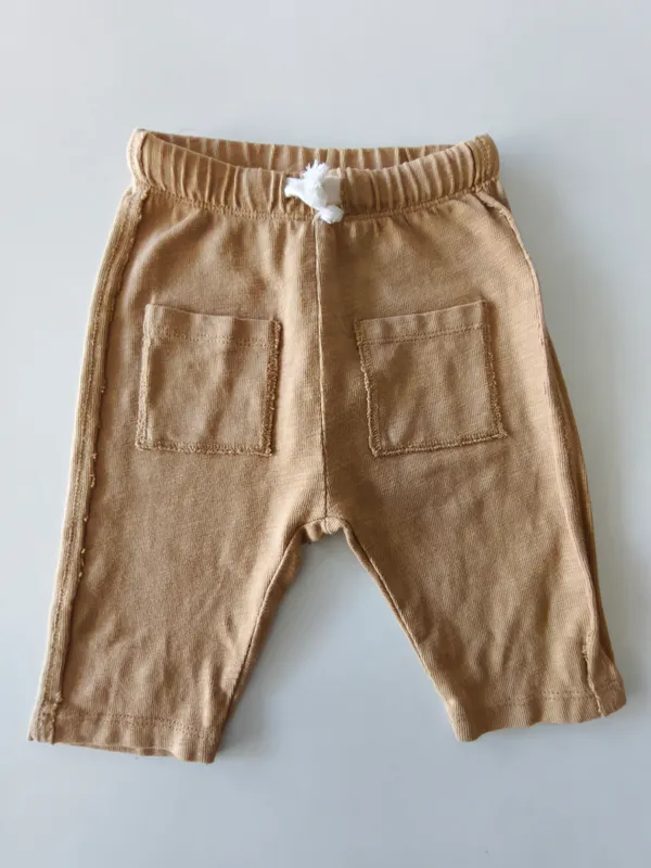 Jogging. zara. Talle 3 - 6 meses.