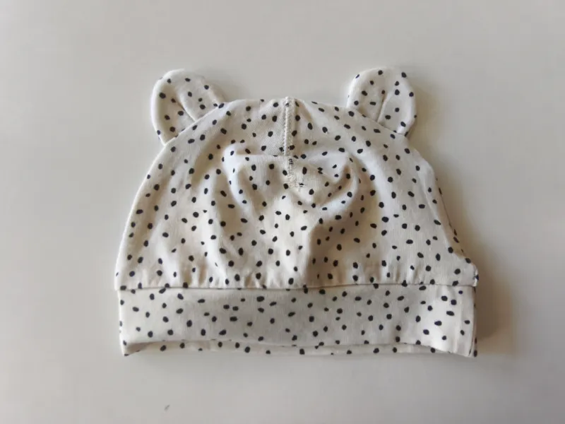 Gorro. h&m. Talle 1 - 2 meses.