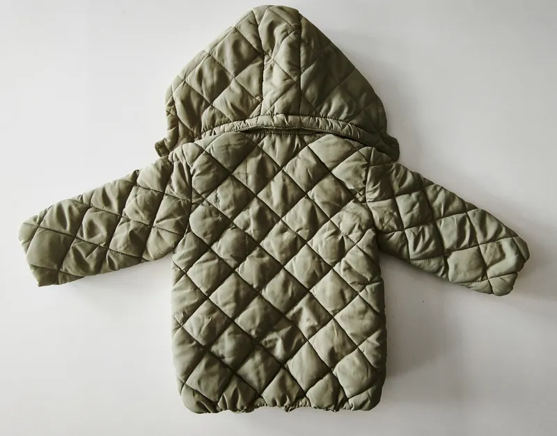 Campera. h&m. Talle 9 - 12.