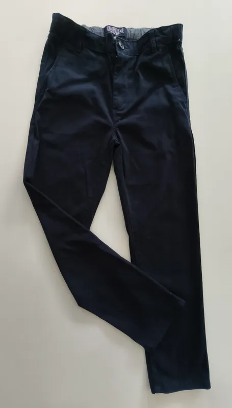 Pantalón de vestir. hym. Talle 10.