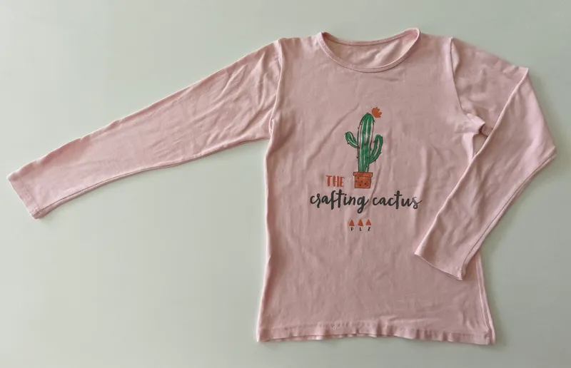Remera manga larga. Talle 12. 