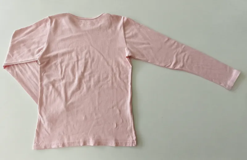 Remera manga larga. Talle 12. 