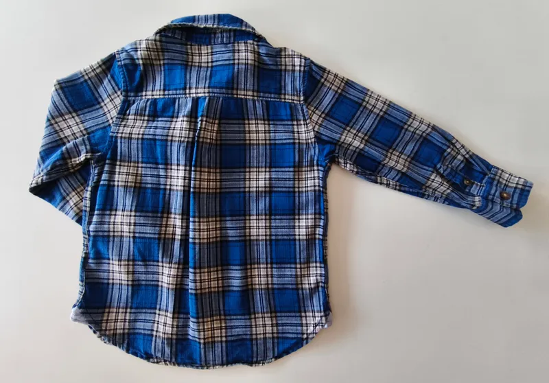 Camisa manga larga. gap. Talle 4. 