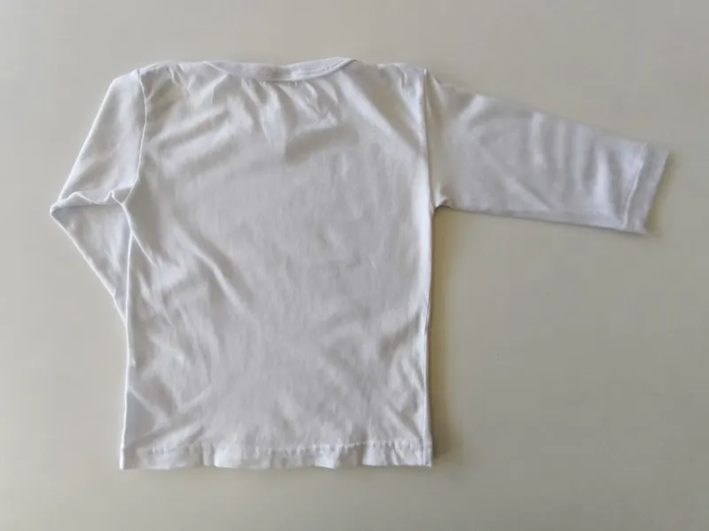 Remera manga larga. Talle 3. 