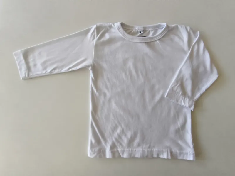 Remera manga larga. Talle 3. 