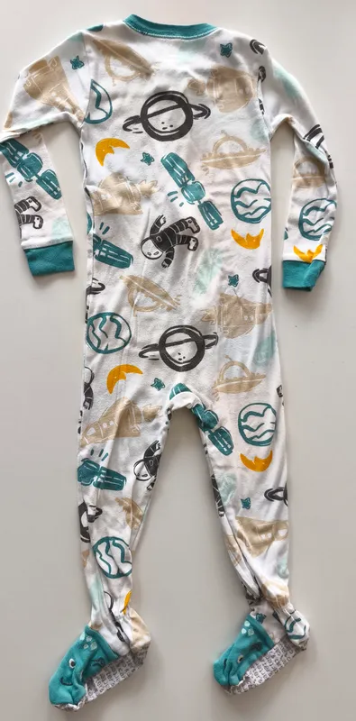 Pijama enterito. carter's. Talle: 3. 